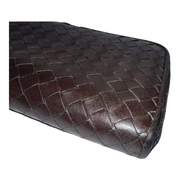 BOTTEGA VENETA BROWN ZIP LEATHER WALLET SILVER HARDWARE EUC - Picture 3 of 15